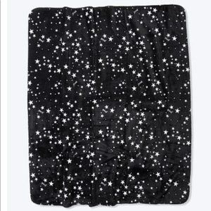 VS PINK Rare Starry Sherpa Blanket NWT!!